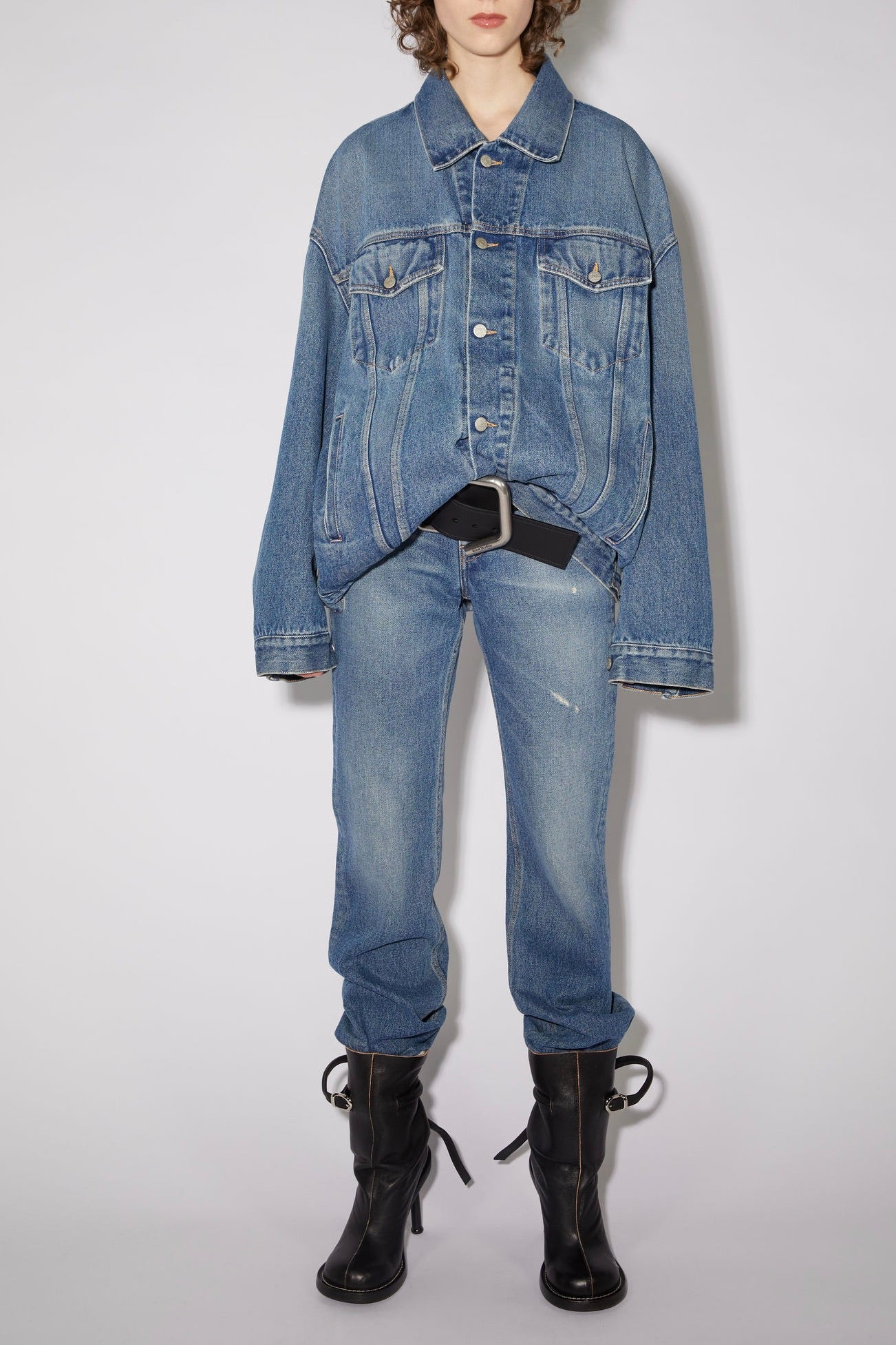 C90077-863_UNISEX-WOMAN_A.jpg?