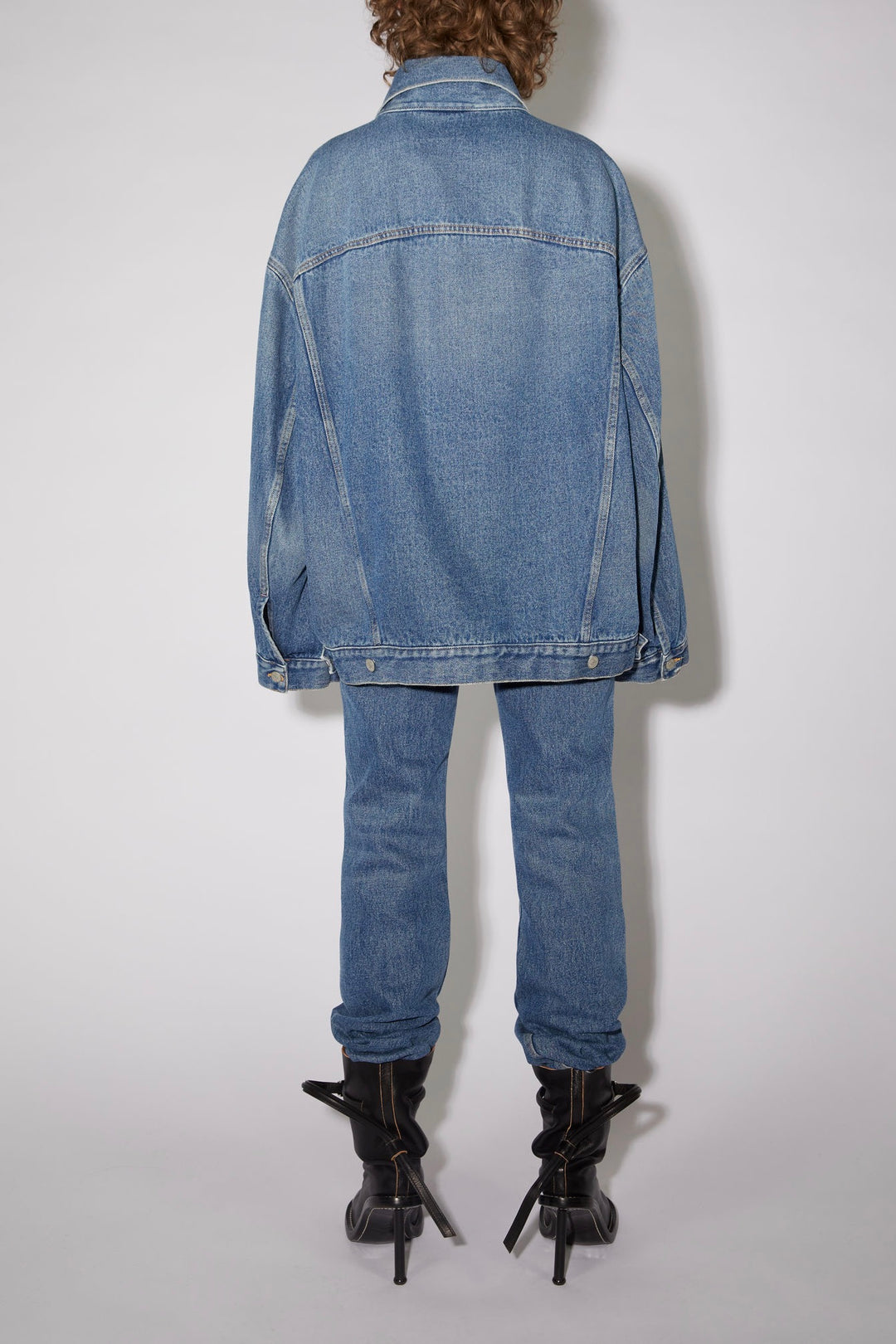 C90077-863_UNISEX-