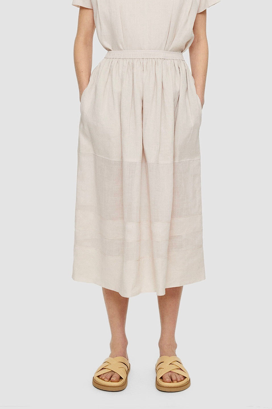 Ramie Voile Menotti Skirt avecel Ramie Voile Menotti Skirt avecel